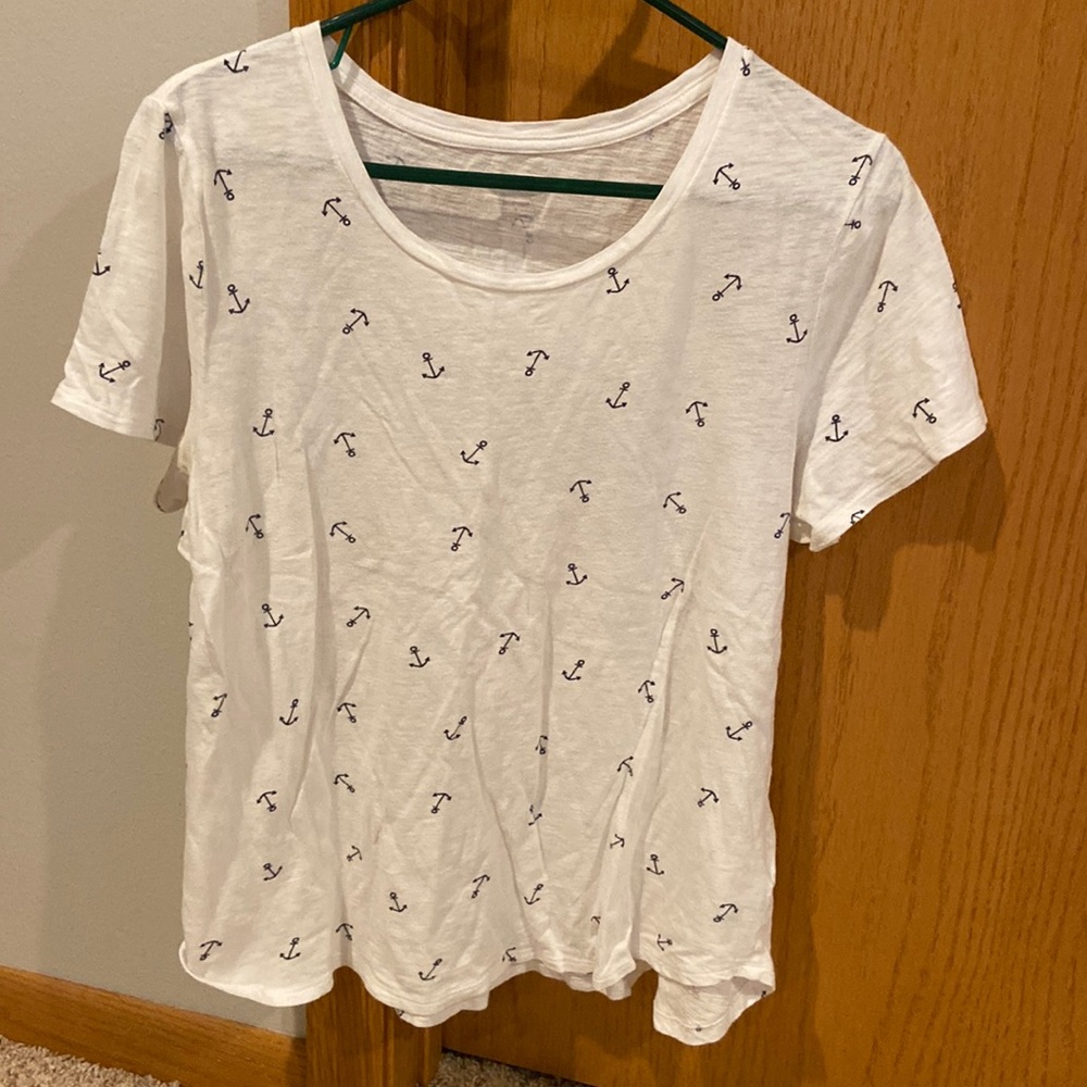 Old Navy Women’s White Short Sleeve, Size Large